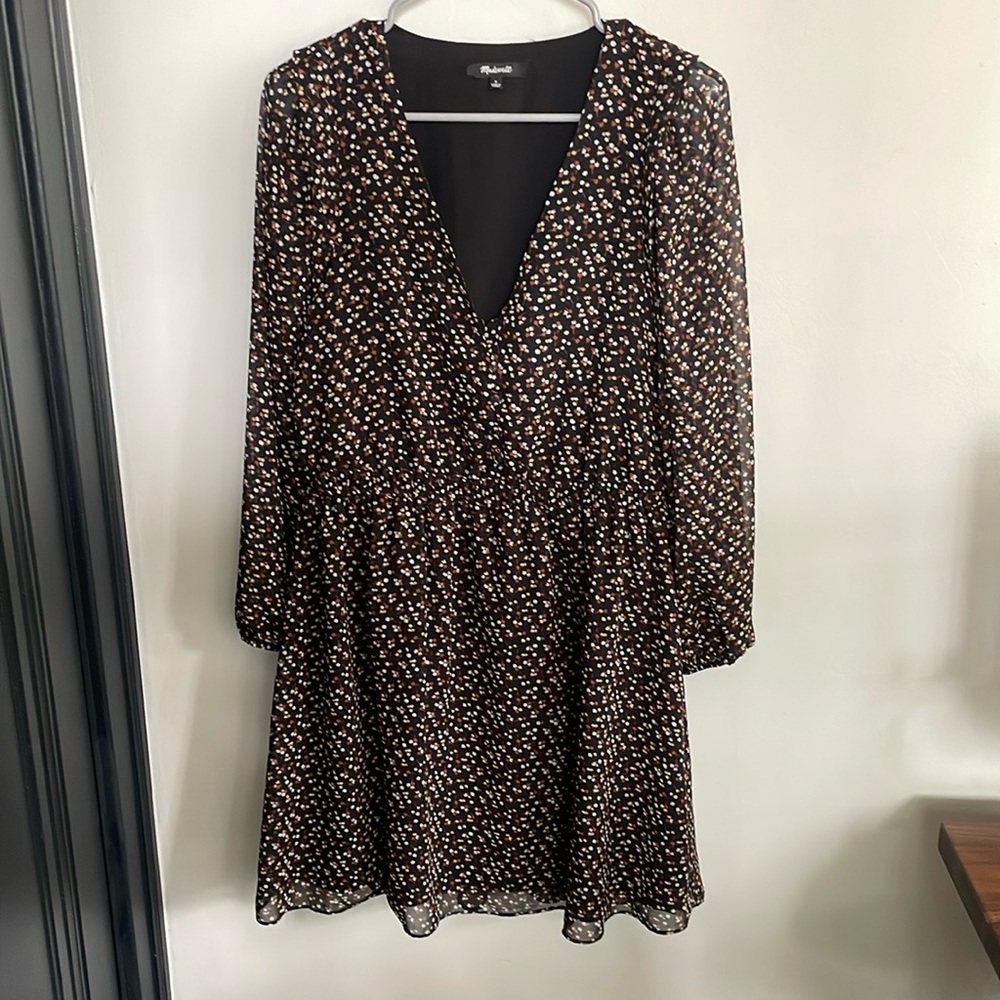 Madewell Black and White V-Neck Sundress with Bishop Sleeves